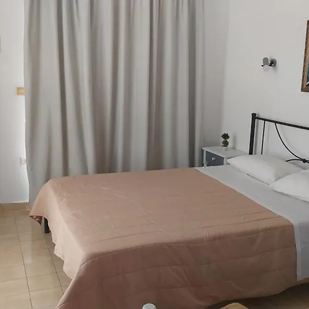 Pensjonat Nitsas Studio's 3*