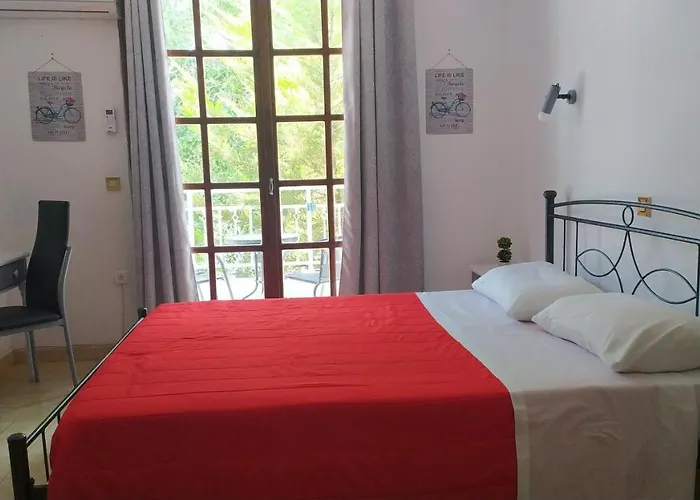 Nitsas Studio's 3* Kremasti (Rhodes)