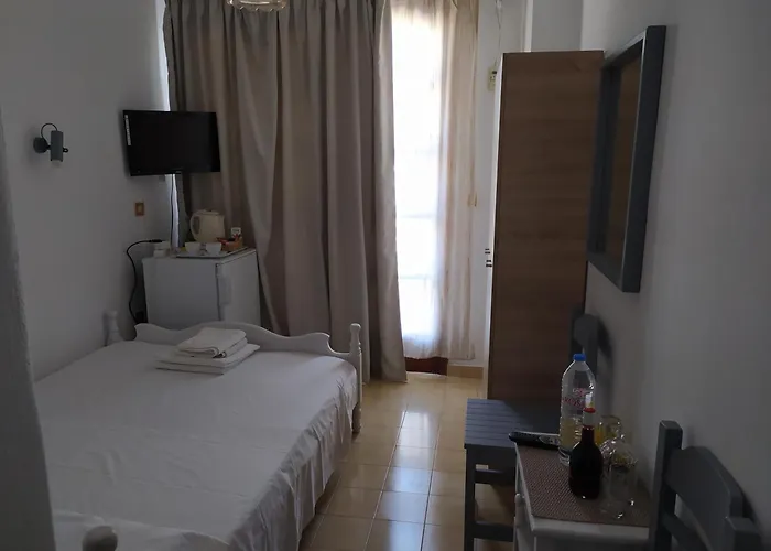 Nitsas Studio's Pensión 3*